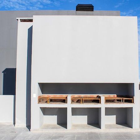 Aparthotel Cq Mitre Puerto Madryn Exterior foto